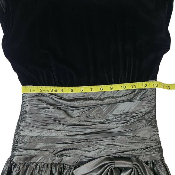 Patty O'Neil Vintage Party Dress 5 6 Black Gray Velvet Prom Formal Ruched Waist - Picture 4 of 8